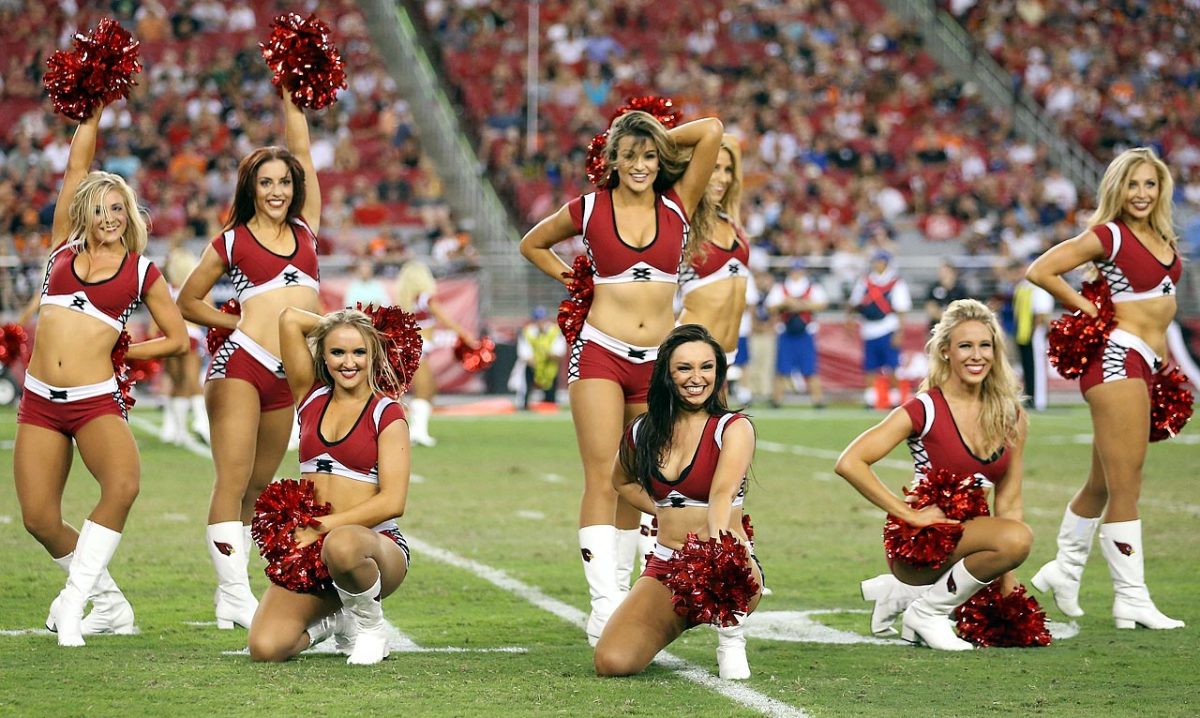 Arizona-Cardinals-cheerleaders-454110192.jpg
