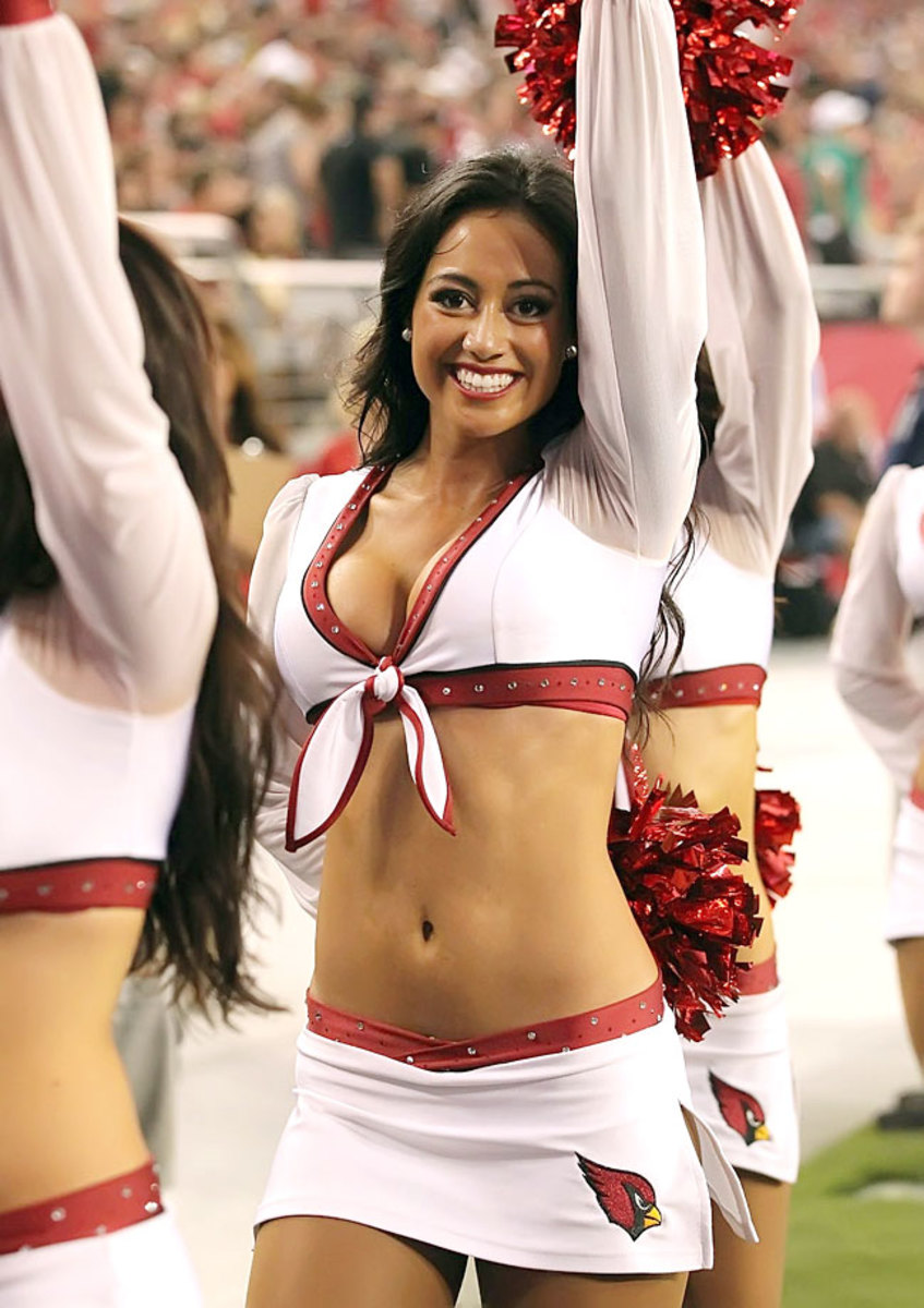 Arizona-Cardinals-cheerleaders-BY4_7710.jpg