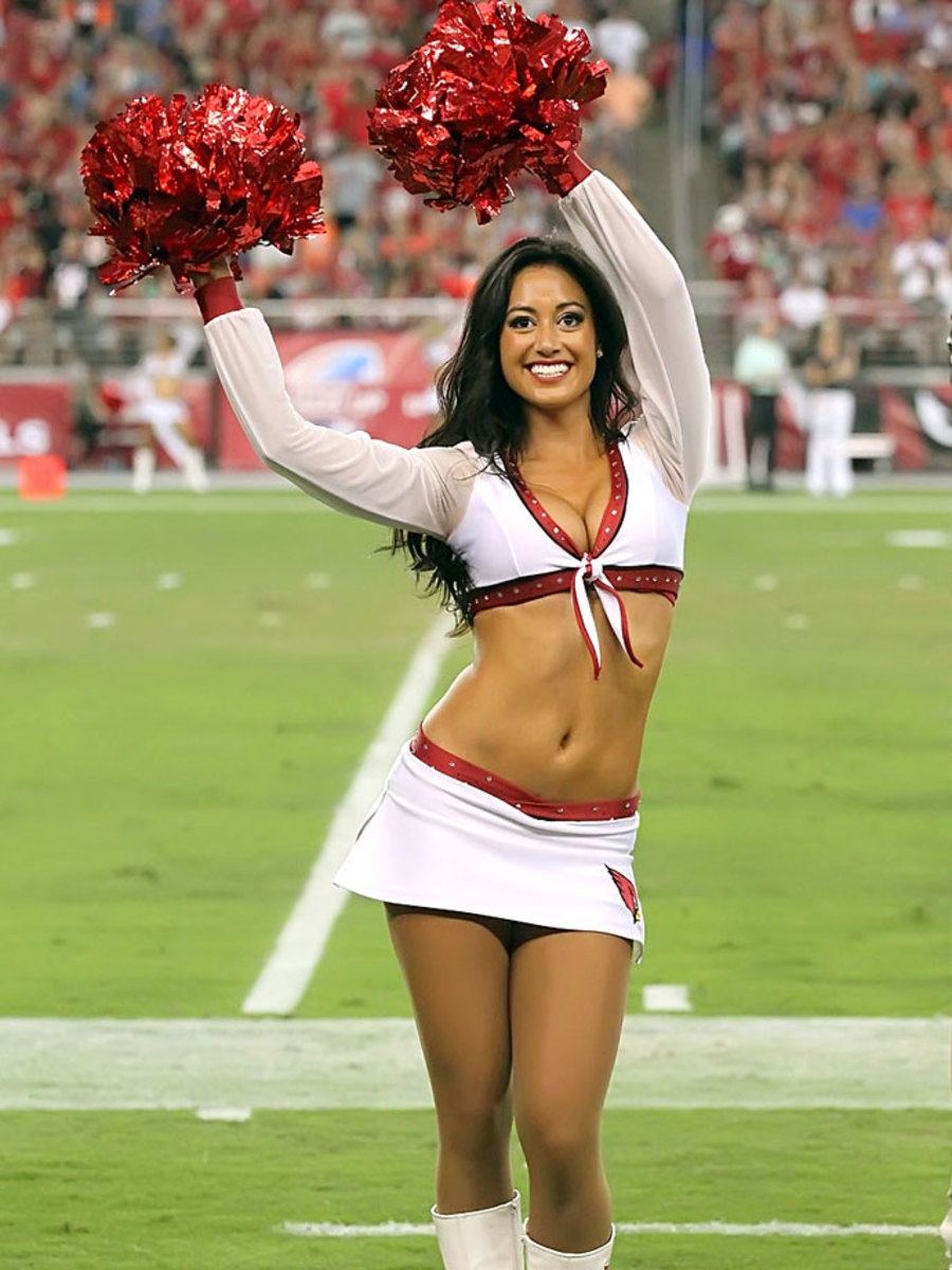 Arizona-Cardinals-cheerleaders-BY4_7670.jpg