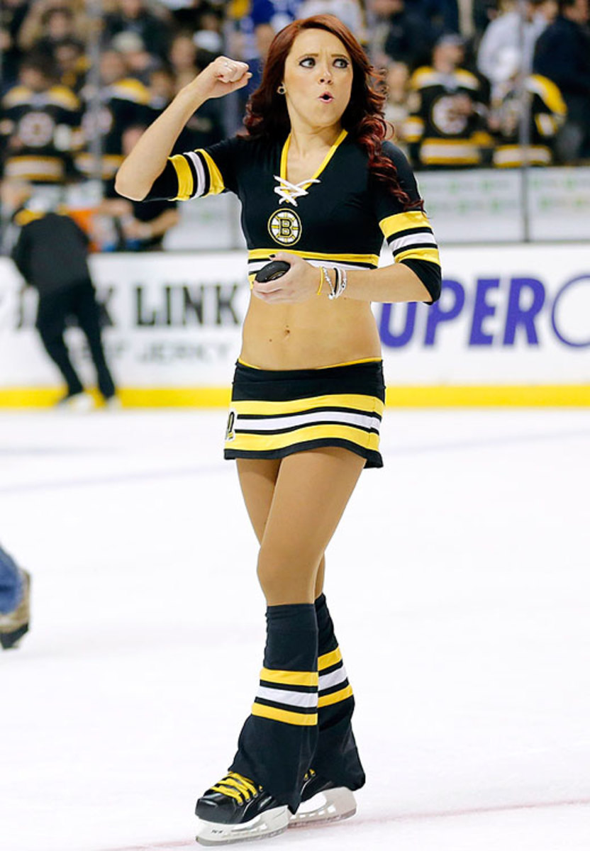 140311124627-boston-bruins-ice-girls-482131109119-maple-leafs-at-bruins-single-image-cut.jpg