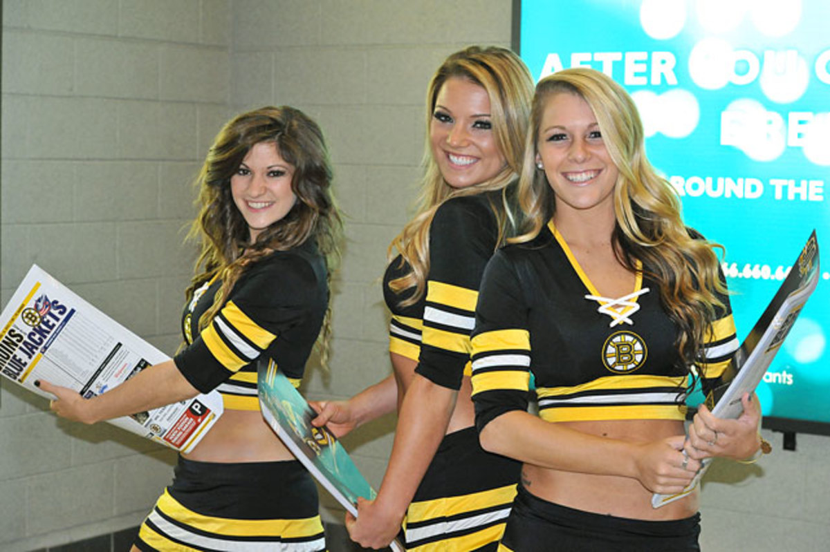 140311124331-boston-bruins-ice-girls-147131114007-blue-jackets-at-bruins-single-image-cut.jpg