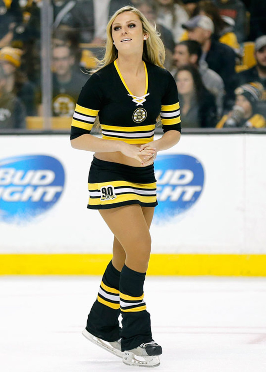 140311124622-boston-bruins-ice-girls-482131109118-maple-leafs-at-bruins-single-image-cut.jpg