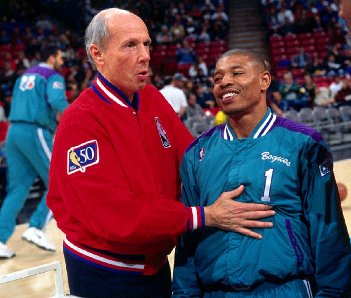 Dick Bavetta and Muggsy Bogues :: Getty Images