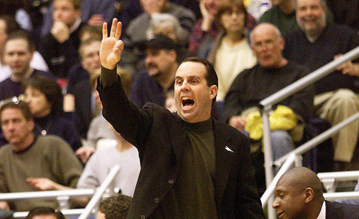 At Delaware, Mike Brey learned the value of attracting dissatisfied players from bigger programs.
