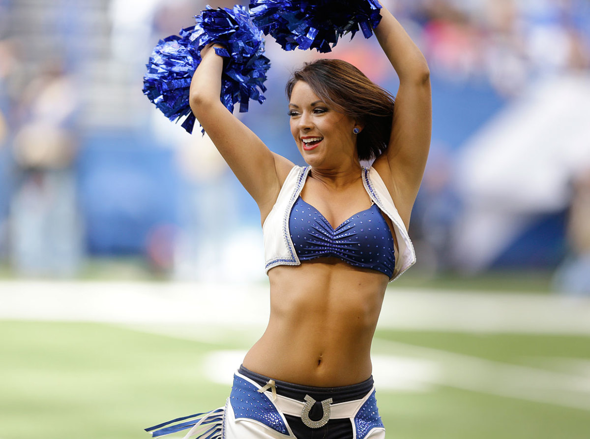 Indianapolis-Colts-cheerleaders-AP874451003792_21.jpg