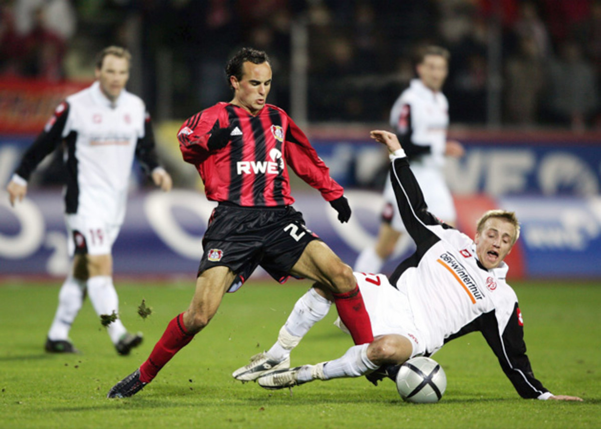 Donovan playing for Bayer Leverkusen in 2005.