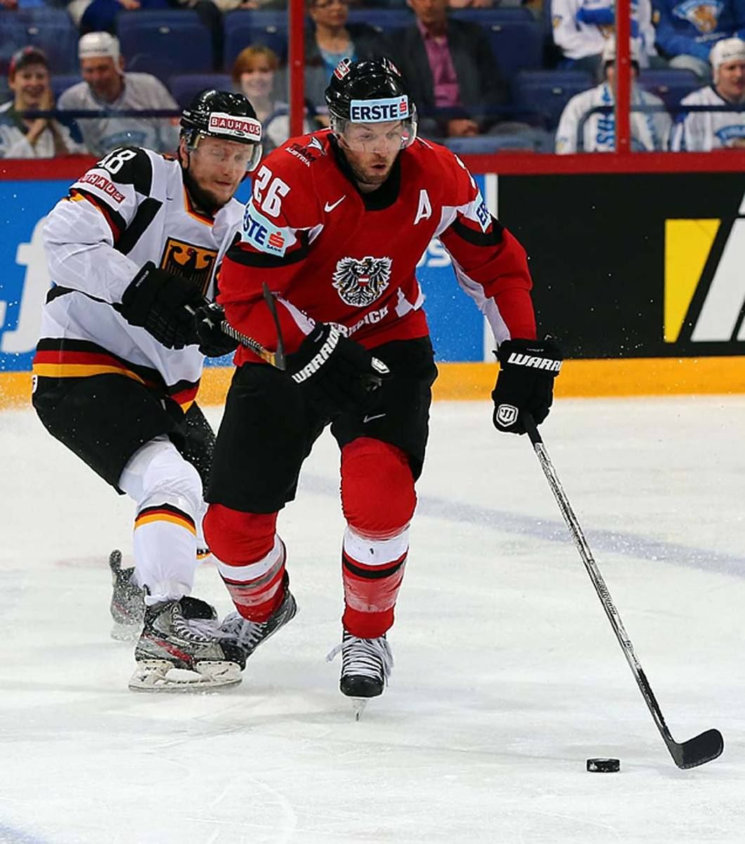 thomas-vanek.jpg