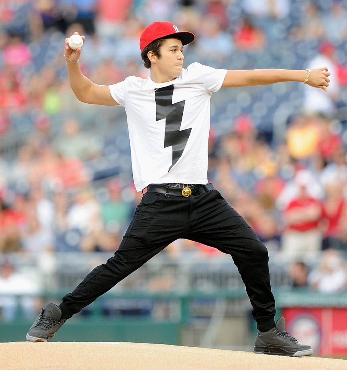 0719-austin-mahone.jpg