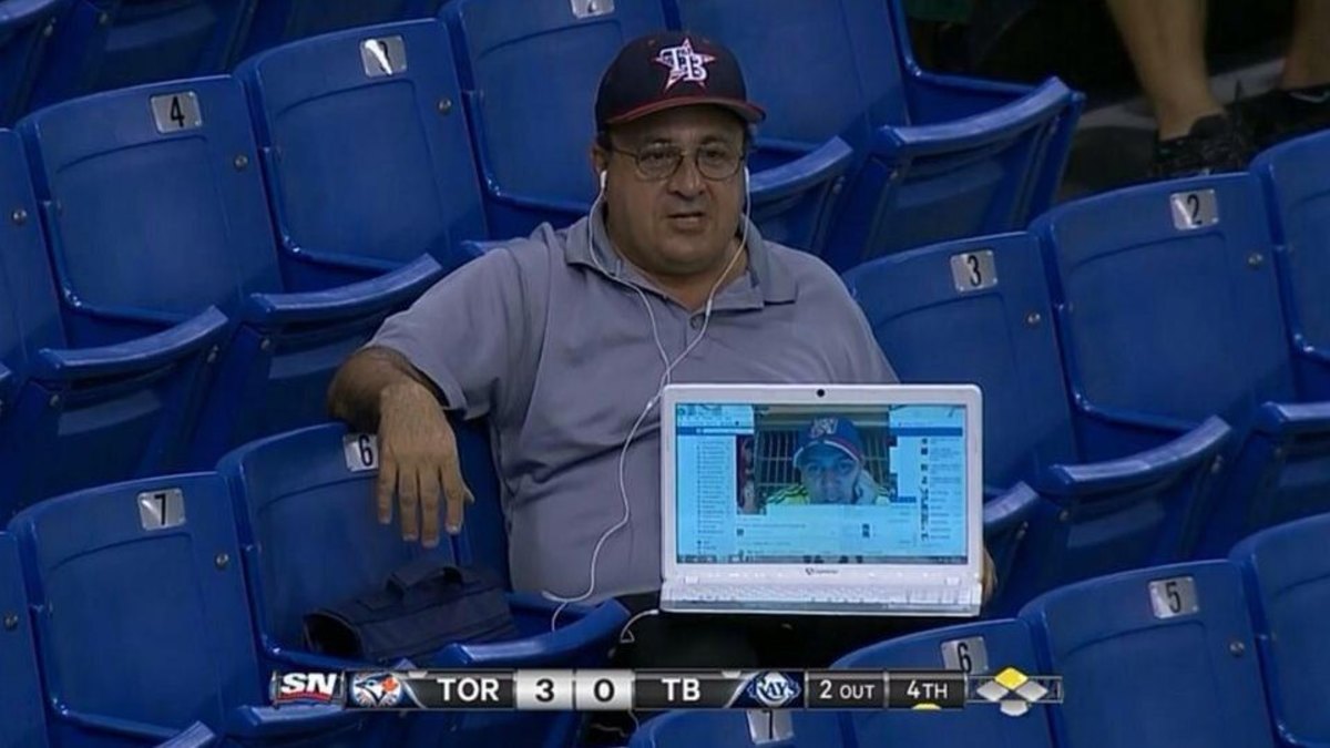 Tampa Bay Rays fan brings his friend to the game via webcam Sports
