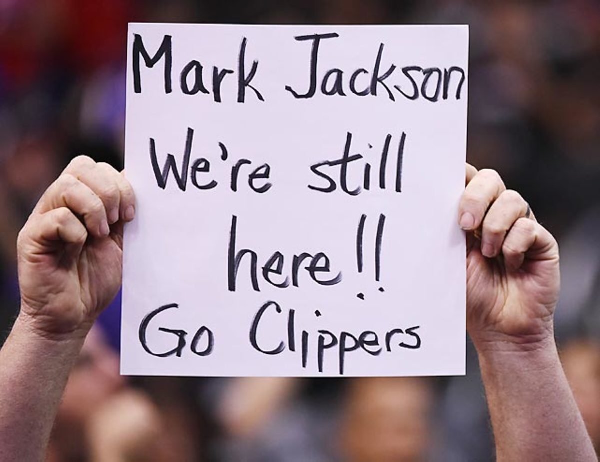 140430101553-clippers-fans-x158153-tk1-581-single-image-cut.jpg