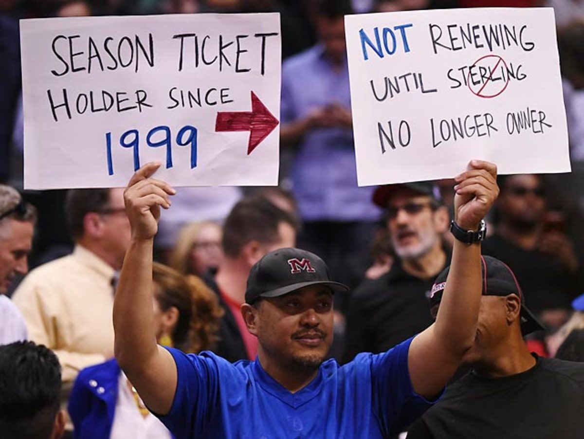 140430101556-clippers-fans-x158153-tk1-621-single-image-cut.jpg