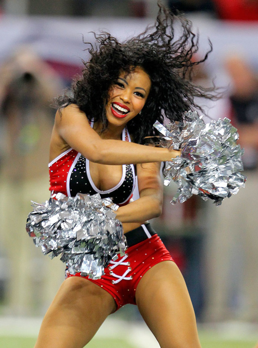 Atlanta-Falcons-cheerleaders-488141228_1506_Panthers_at_Falcons.jpg