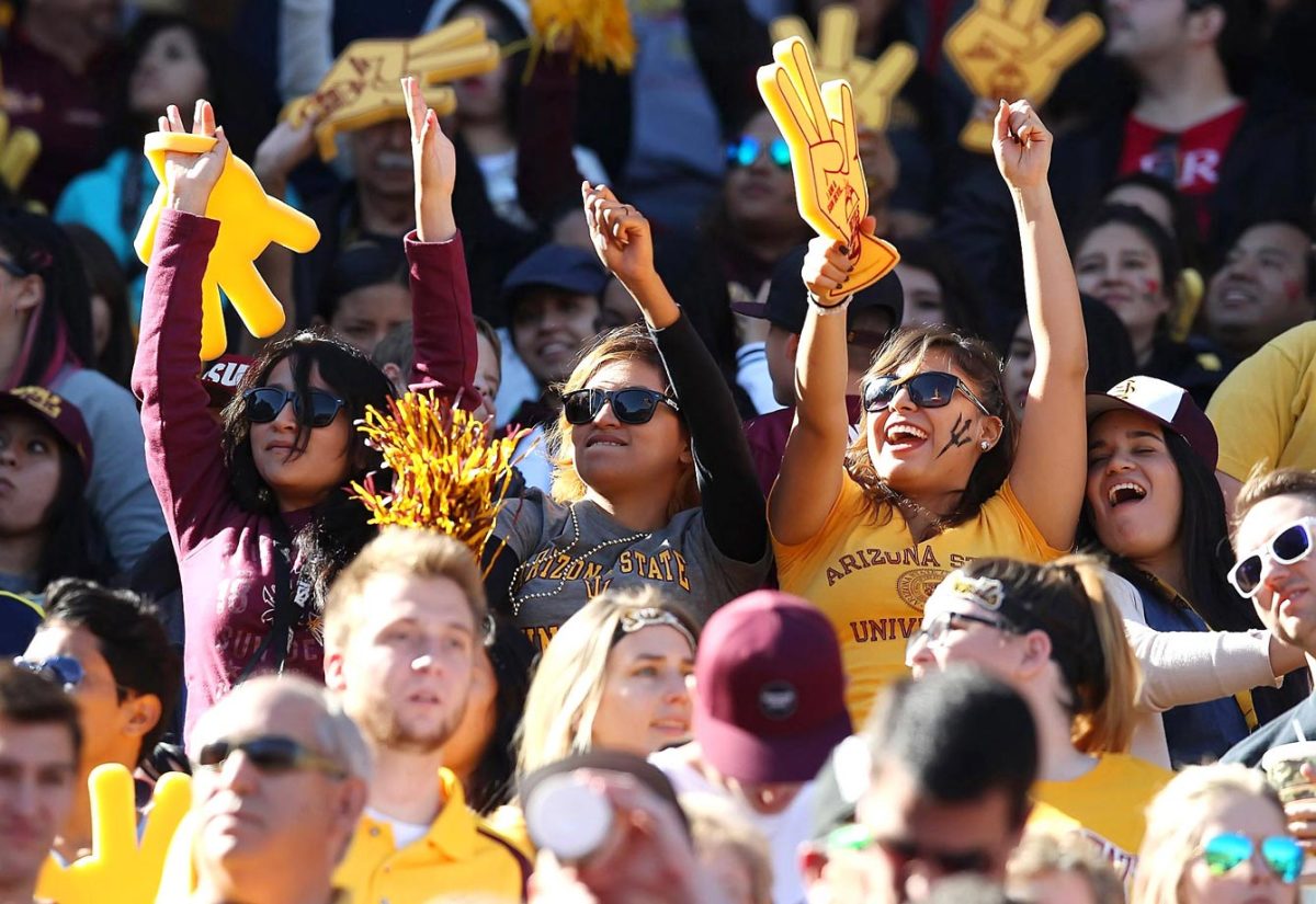 ASU_Fans-YP4_4934.jpg