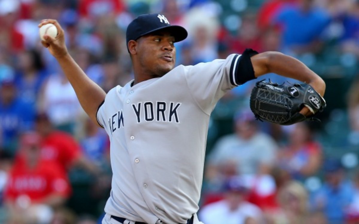 After four poor innings, Ivan Nova exited with elbow trouble. (Ronald Martinez/Getty Images)