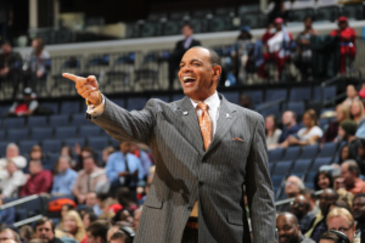 Lionel Hollins played for the Rockets in 1984-85, his final season as a player in the NBA. (Joe Murphy/Getty Images)