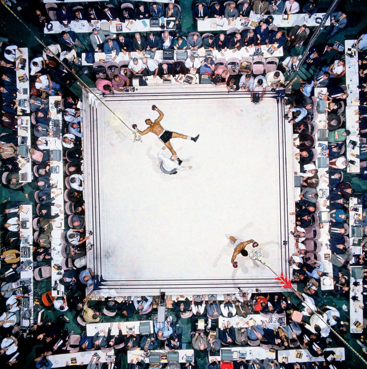 1966-muhammad-ali-cleveland-williams-001339166.jpg