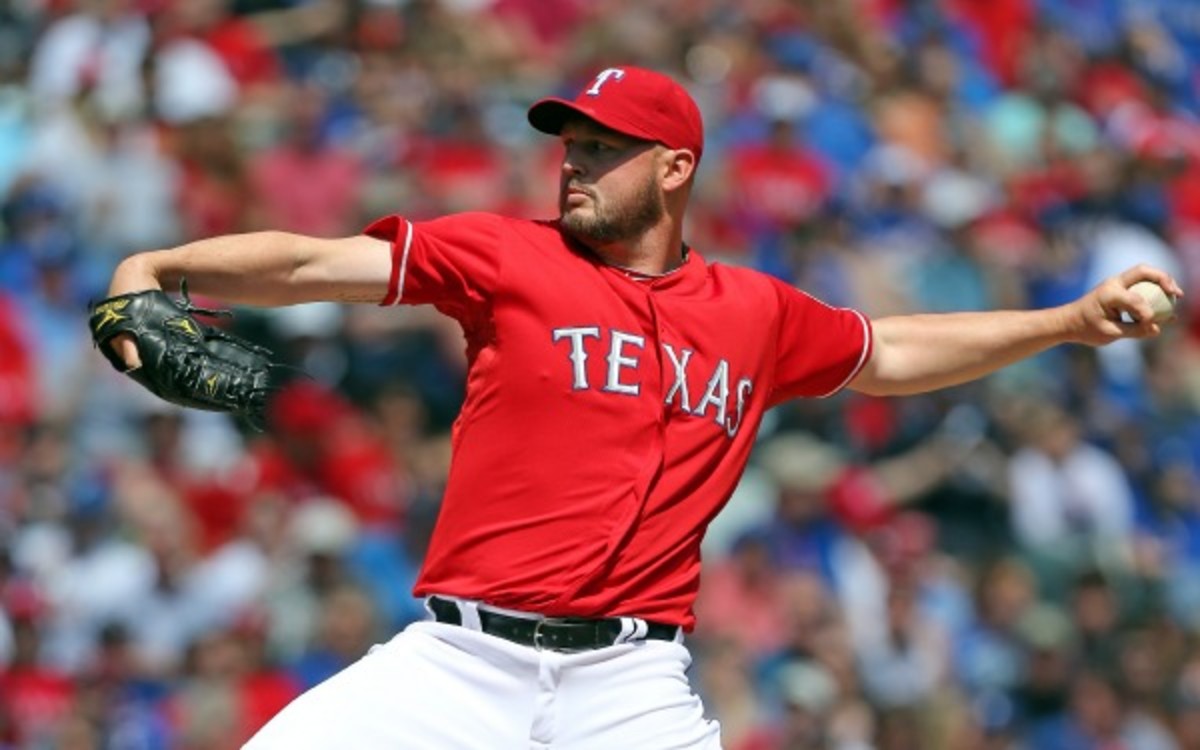 Rangers lefty Matt Harrison is hopeful he can come back in September. Layne Murdoch/Getty Images)