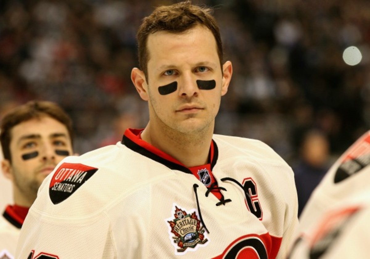 Jason Spezza has played 11 seasons with the Senators. (Andre Ringuette/Getty Images)