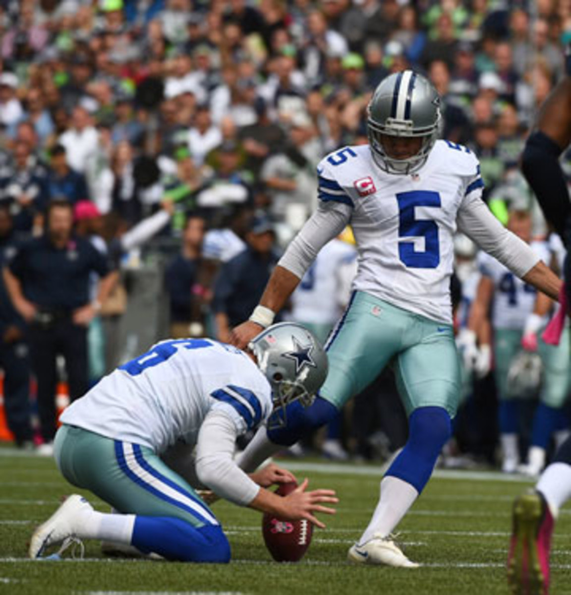Dan Bailey has made 13 of 14 field goal attempts through six games this season. (John W. McDonough/Sports Illustrated/The MMQB)