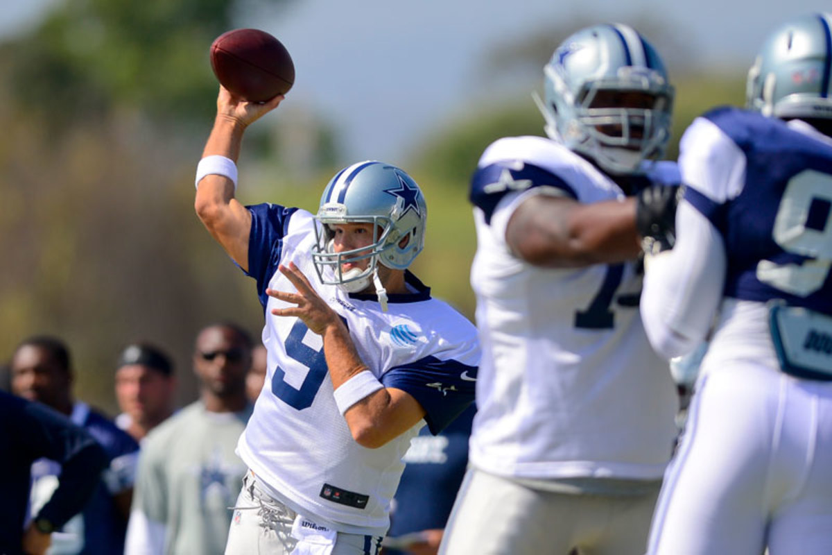 Romo and the offense should be flying again; the problems are on the other side of the ball. (Gus Ruelas/AP)