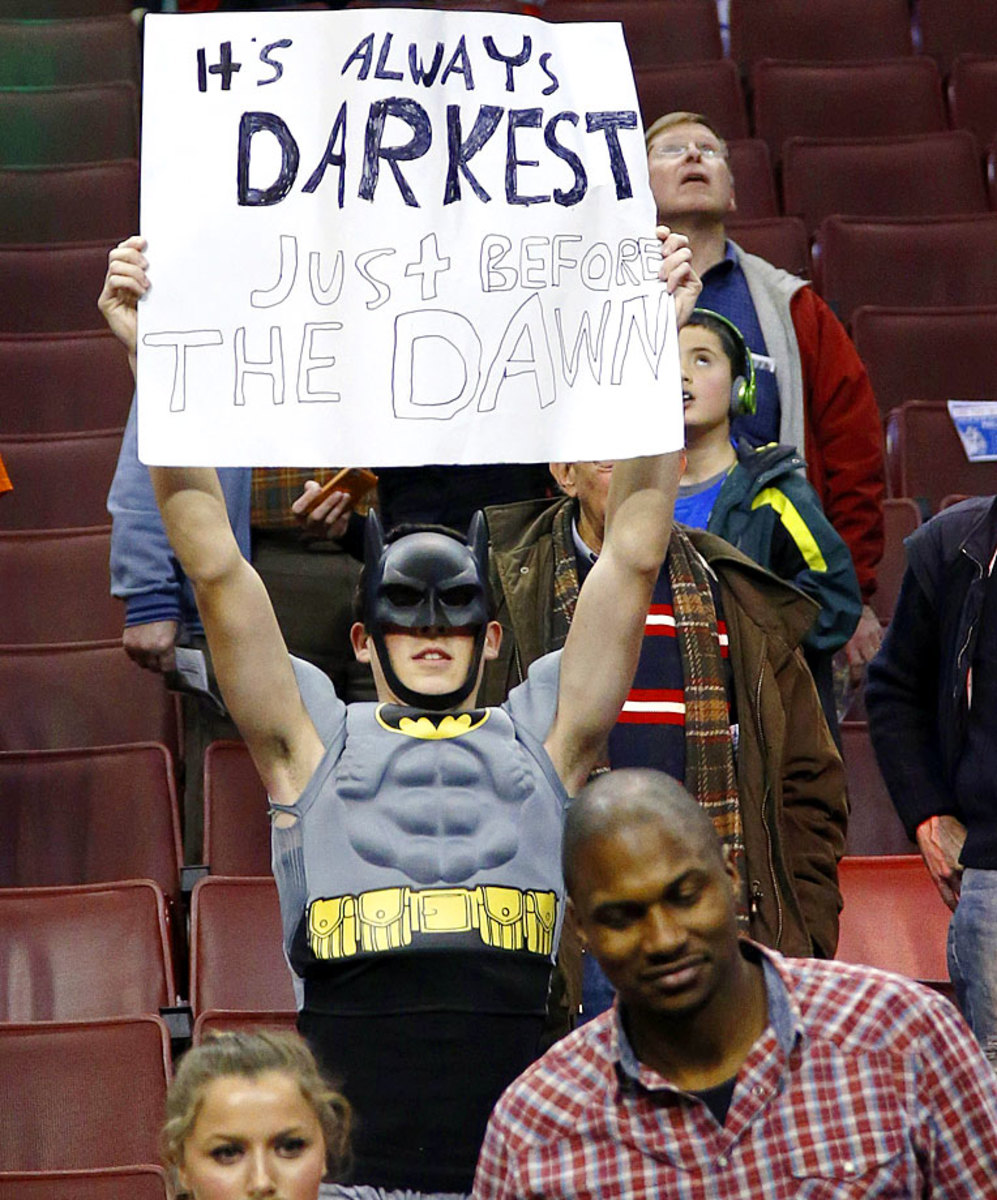 2014-76ers-Batman-fan.jpg
