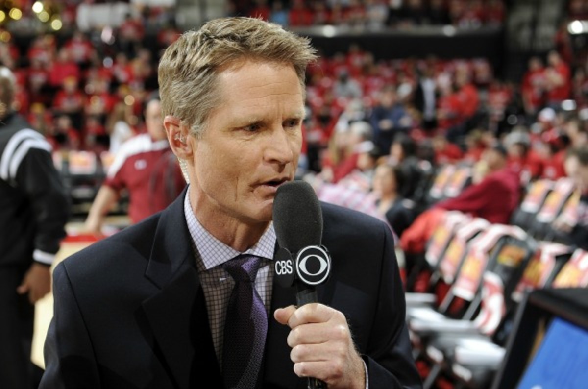 Steve Kerr reportedly may wait to gauge interest from other NBA teams. (G. Fiume/Getty Images)