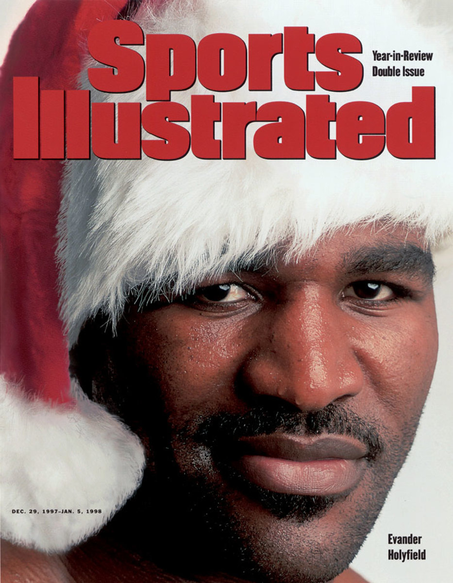 Evander-Holyfield-Santa-006274250hr.jpg