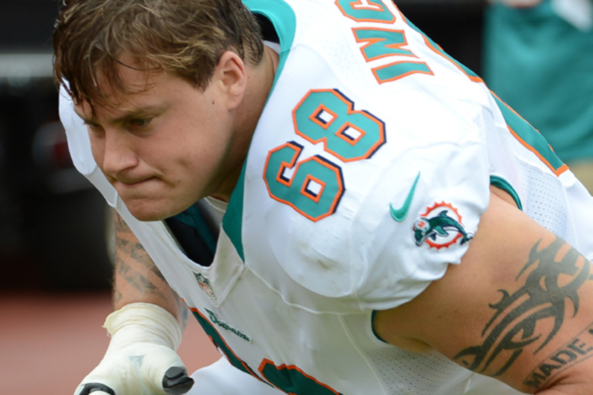 Richie Incognito (Photo by (Ron Elkman/Sports Imagery/ Getty Images) 