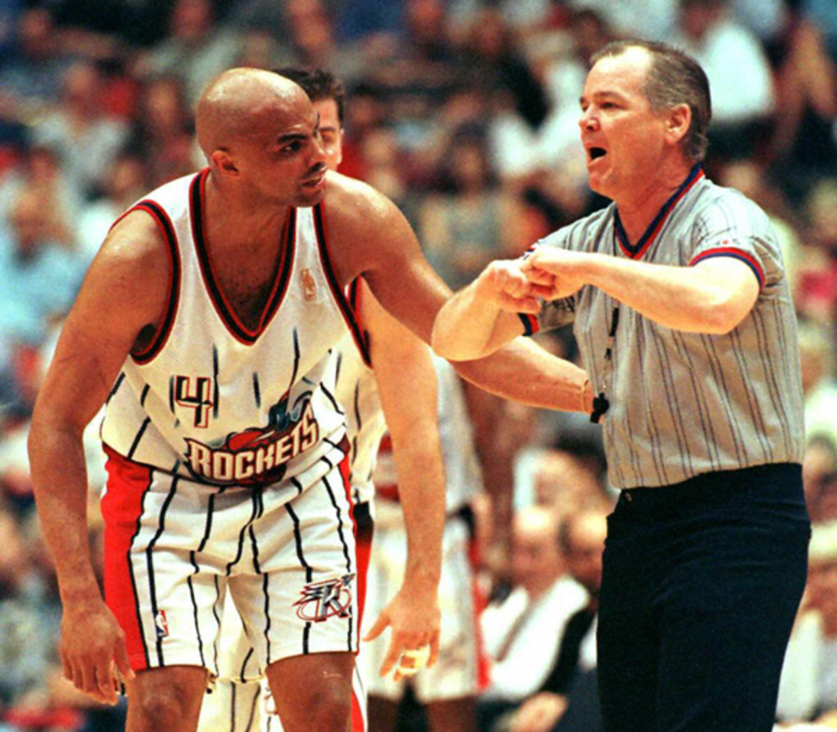 Charles Barkley and Joey Crawford :: Getty Images