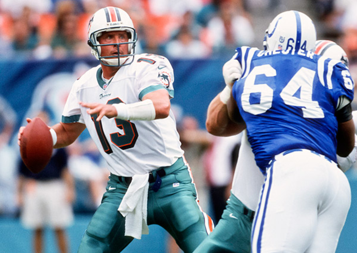 Dan Marino withdrawing from concussion lawsuit against NFL