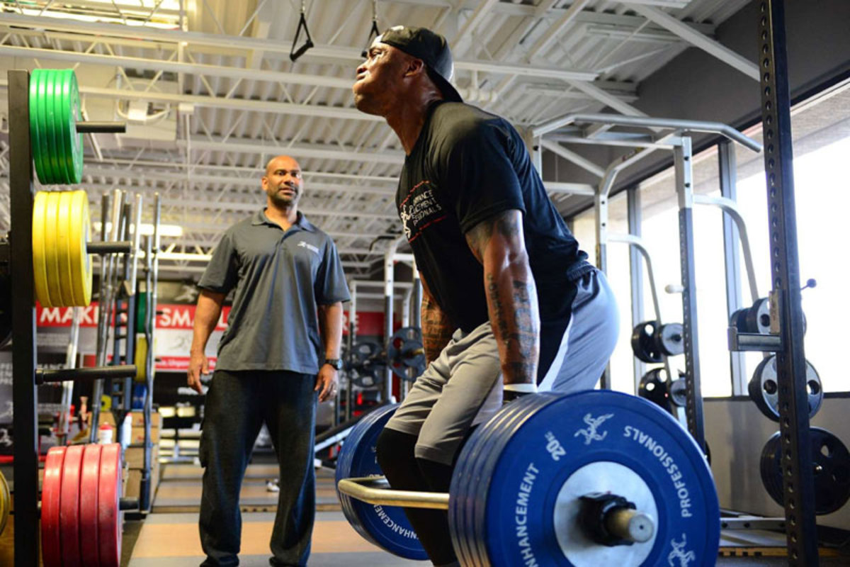 Finley is squatting more that 400 pounds, in reps of three. (John Biever/The MMQB)