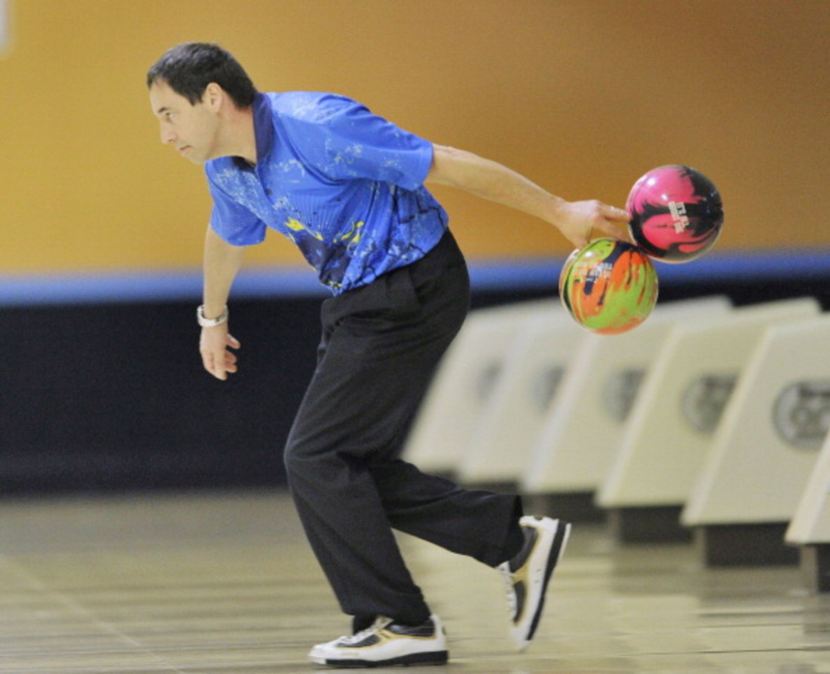 Champion pro bowler Parker Bohn III put on a bowling demonstration at Spare Time Bowling before the