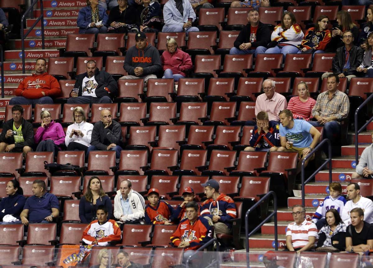 2014-Florida-Panthers-fans-empty-seats.jpg