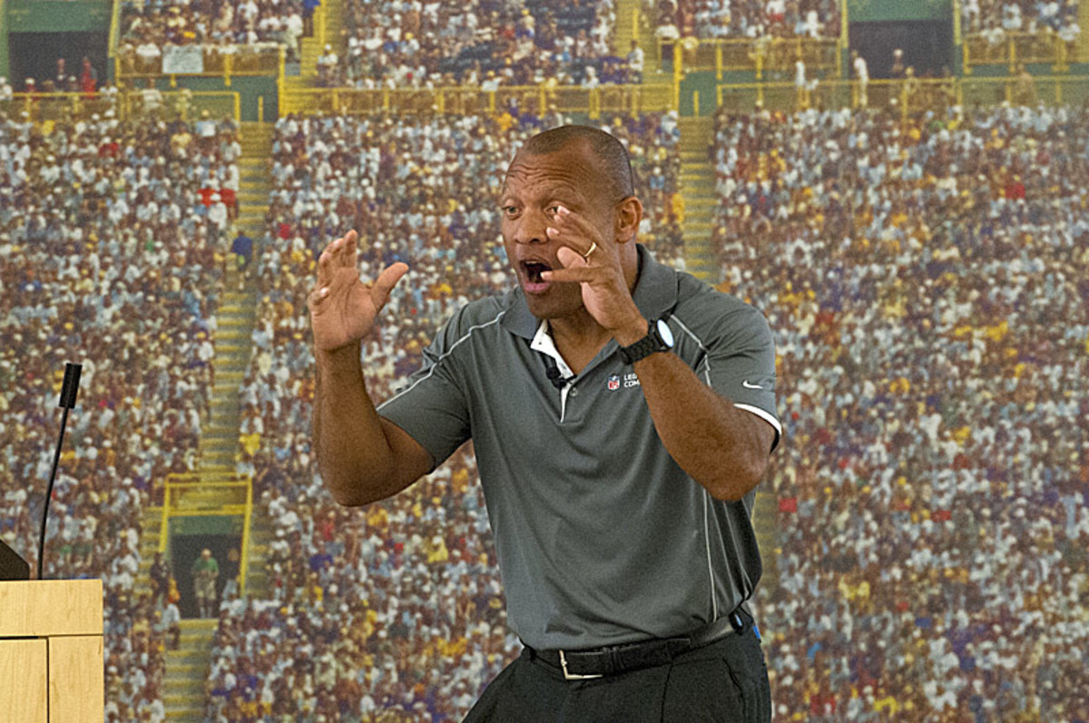 Aeneas Williams ended the symposium with a speech that differed from those of his fellow Hall of Famers. (Phil Long/AP)