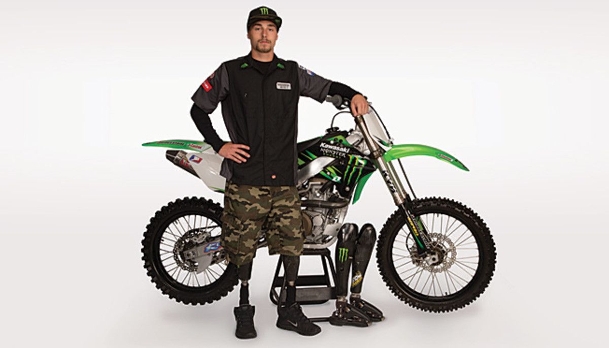 From the depths of despair, wounded veteran Jesse Williamson is rising to stardom in his sport.