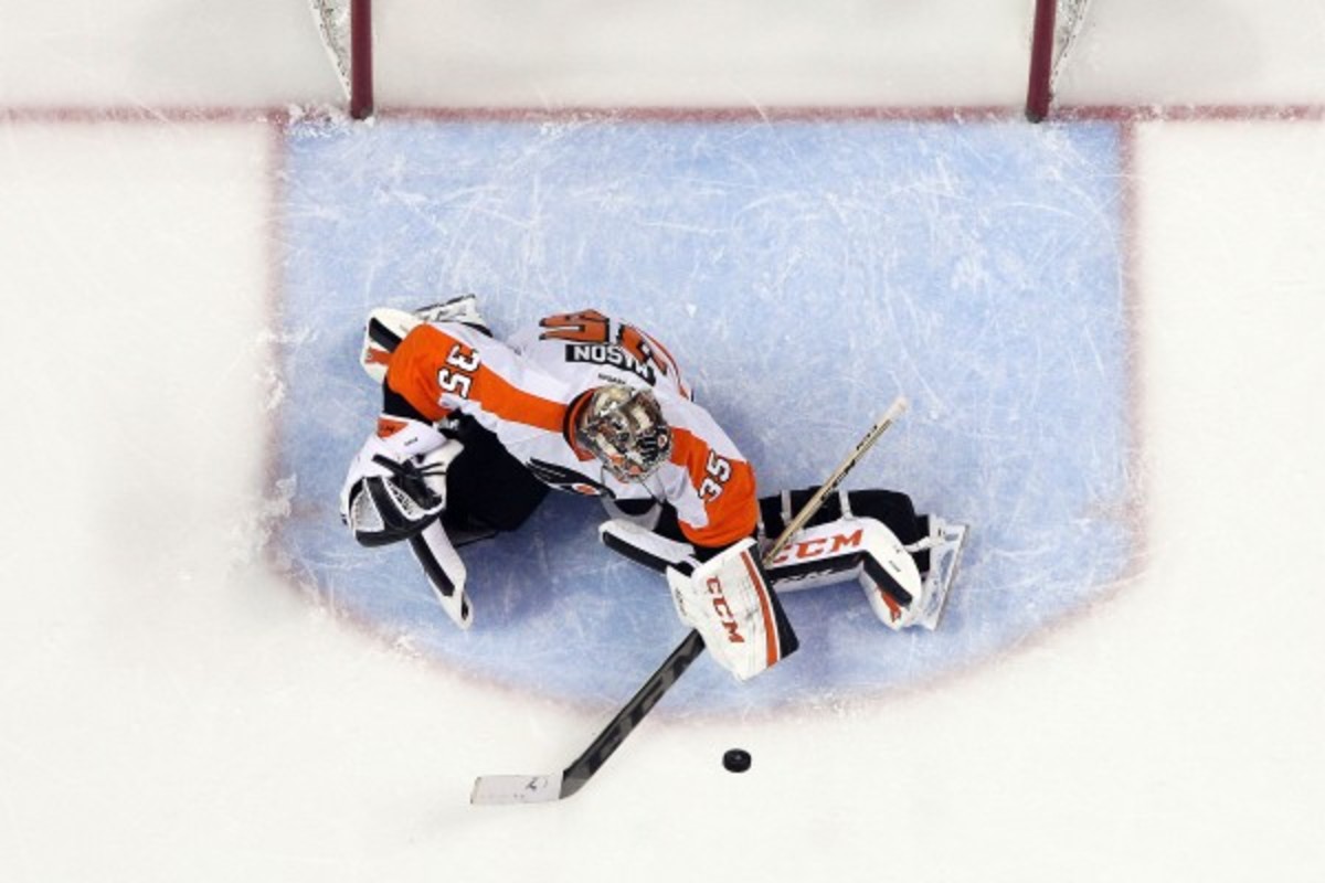 Steve Mason signed a  three-year, $12.3 million extension with the Flyers  in January. (Eliot J. Schechter/Getty Images)