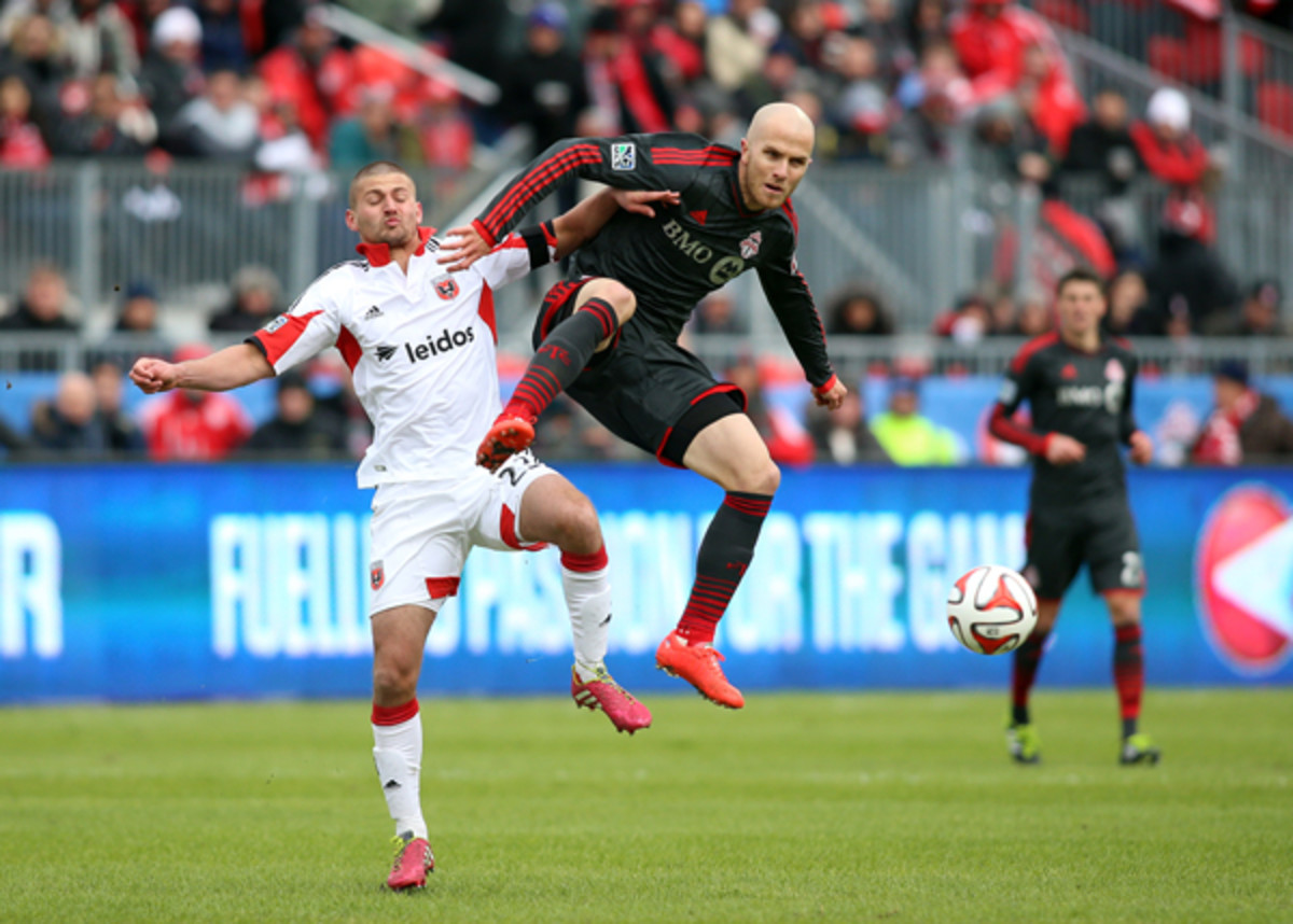 Michael Bradley, Perry Kitchen