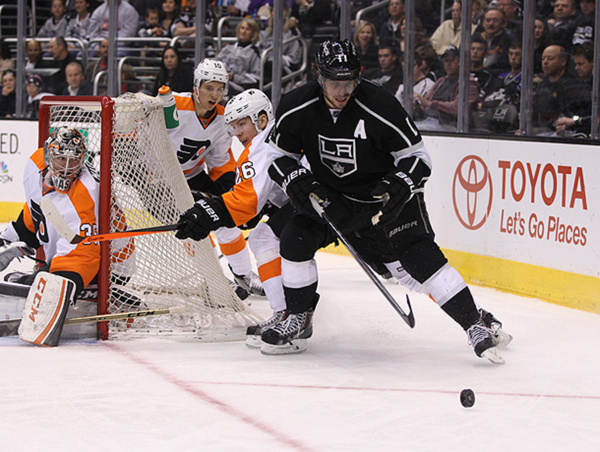 Anze Kopitar and the Kings have been mired in a run of offensive futility. (Adam Davis/Icon SMI)