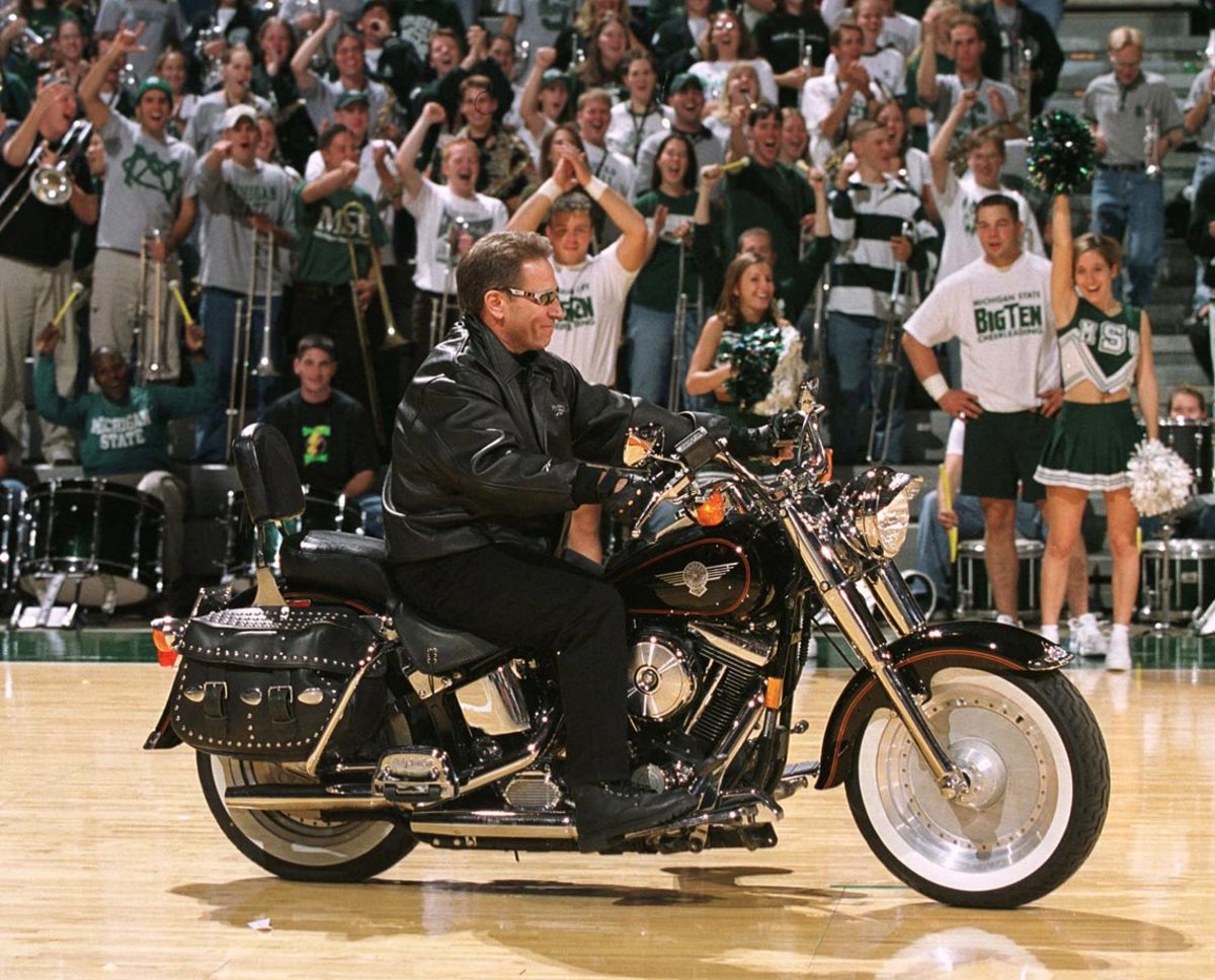 1999-Tom-Izzo-Midnight-Madness.jpg