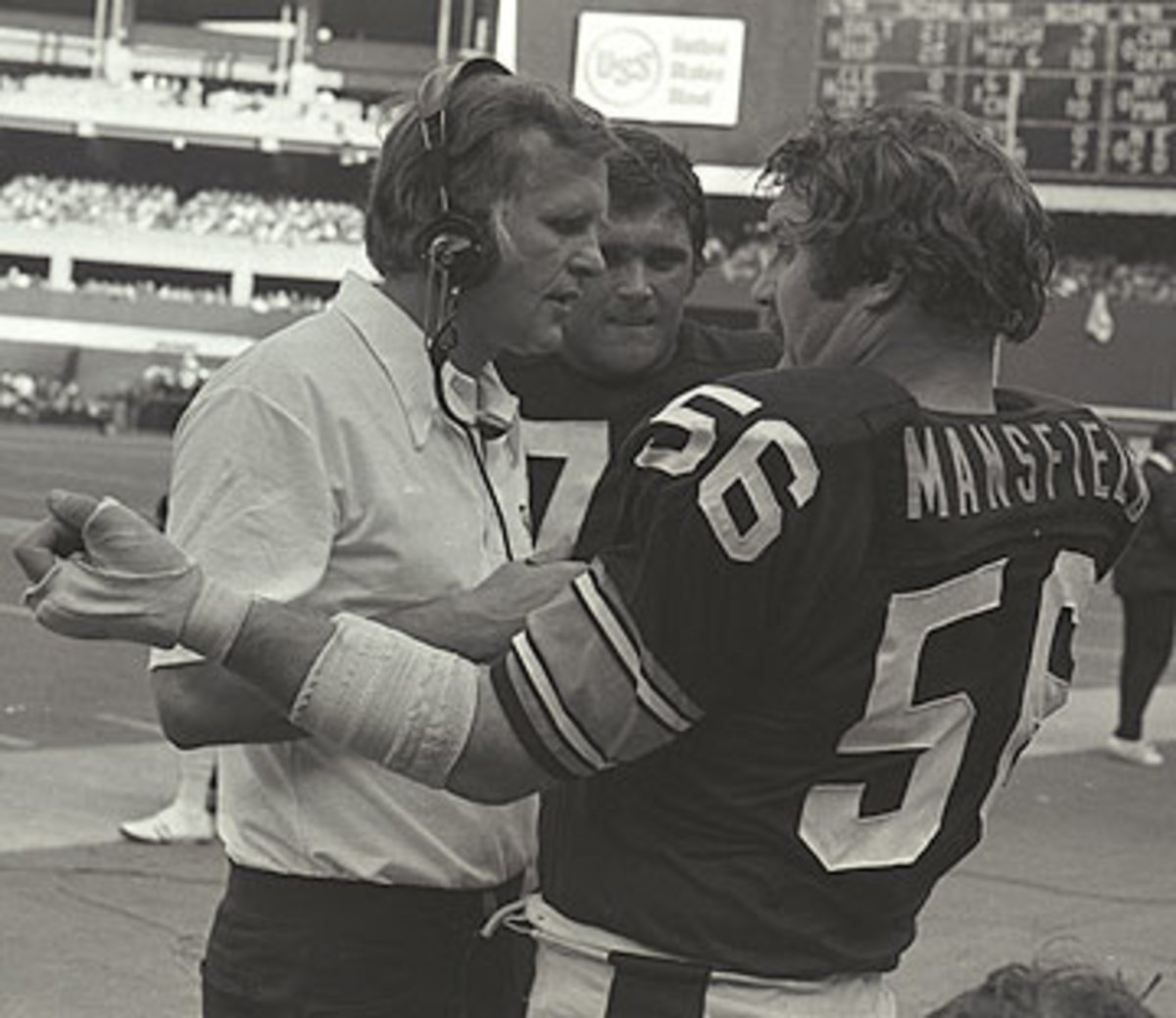 Dan Radakovich coached football for 48 years before retiring in 2008. (George Gojkovich/Getty Images)