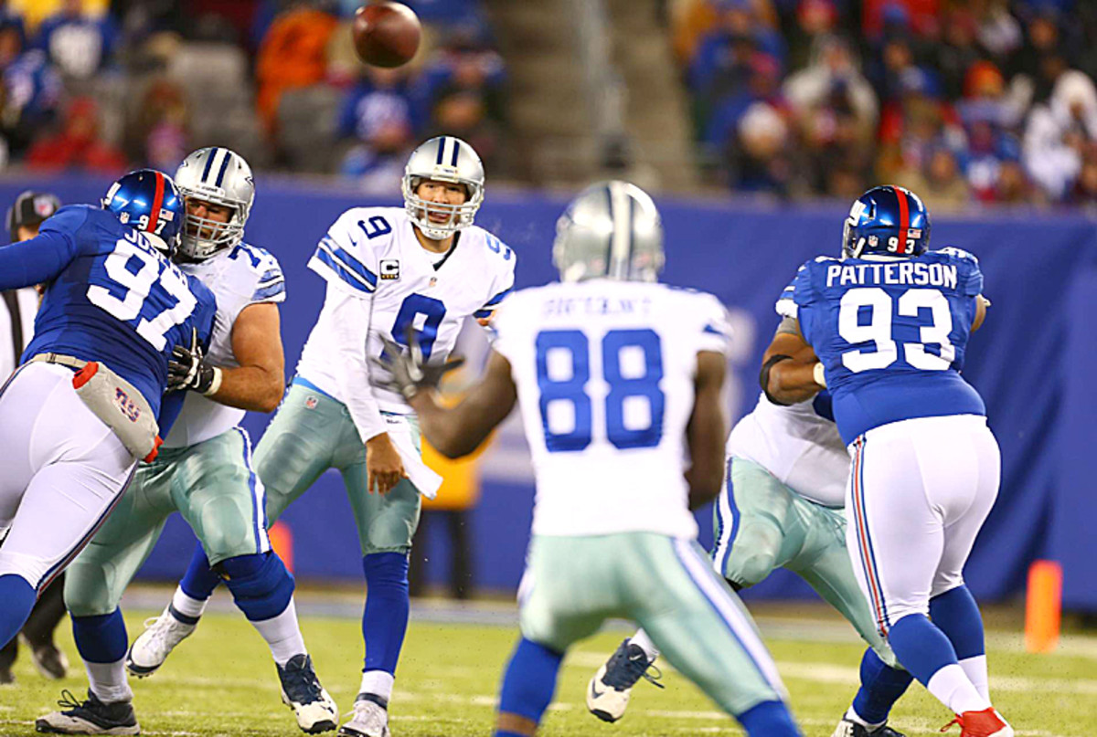 The plan for new play-caller Scott Linehan is to rein in Tony Romo. (Simon Bruty for Sports Illustrated)