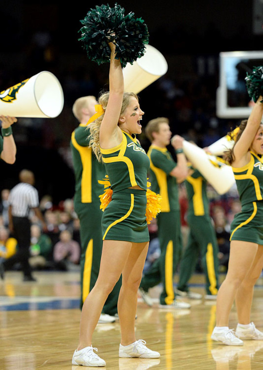 140326180652-north-dakota-state-cheerleaders-x157917-tk1-5280-single-image-cut.jpg
