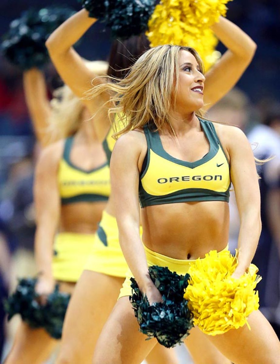 140326180734-oregon-cheerleaders-479768691-single-image-cut.jpg
