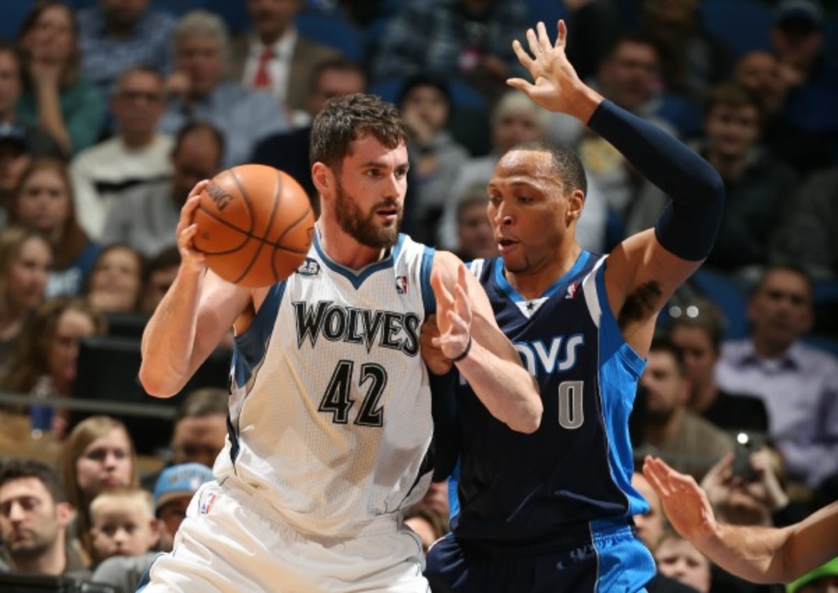 Kevin Love should have gone to the line with a chance to tie the Mavericks. (David Sherman/NBAE via Getty Images)