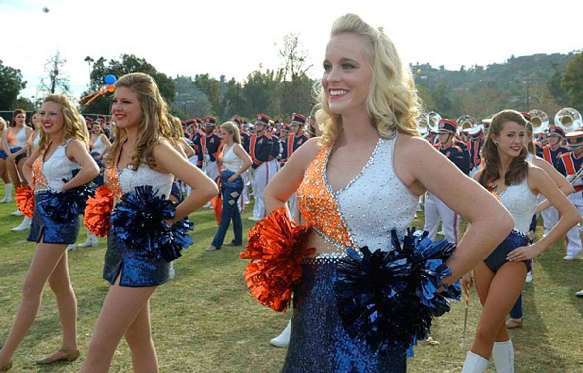 140107112613-bcs-national-championship-auburn-cheerleaders-op6i-34767-mid-single-image-cut.jpg