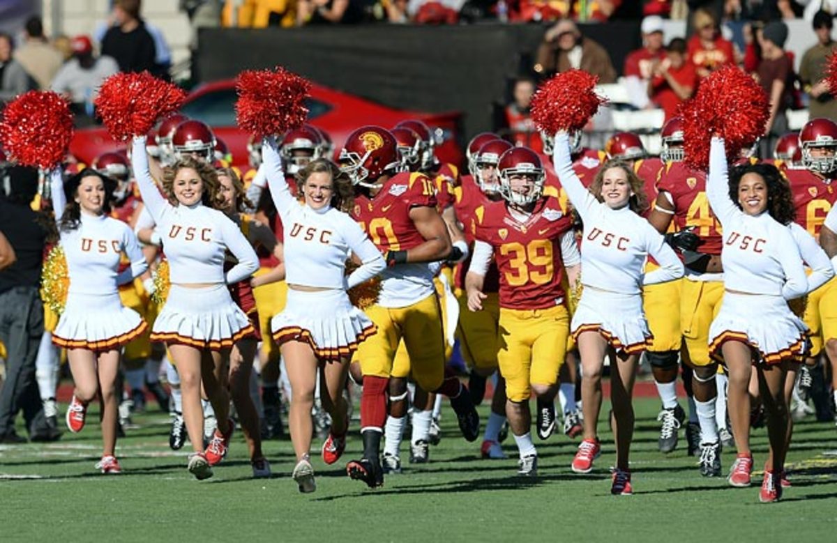 140103163343-las-vegas-bowl-usc-cheerleaders-458780901-single-image-cut.jpg