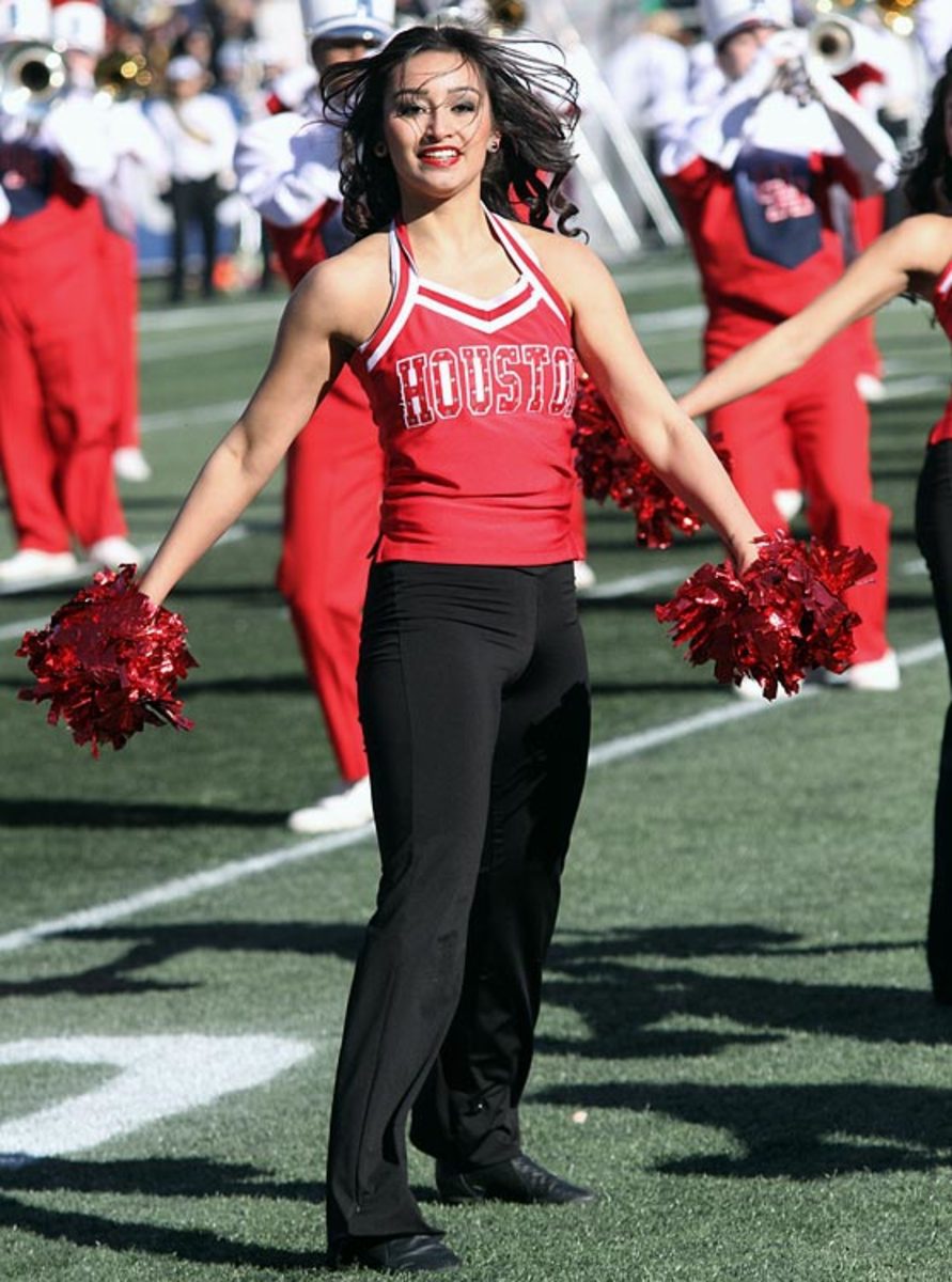 140106120555-bbva-compass-bowl-houston-cheerleaders-icon-25623208-single-image-cut.jpg