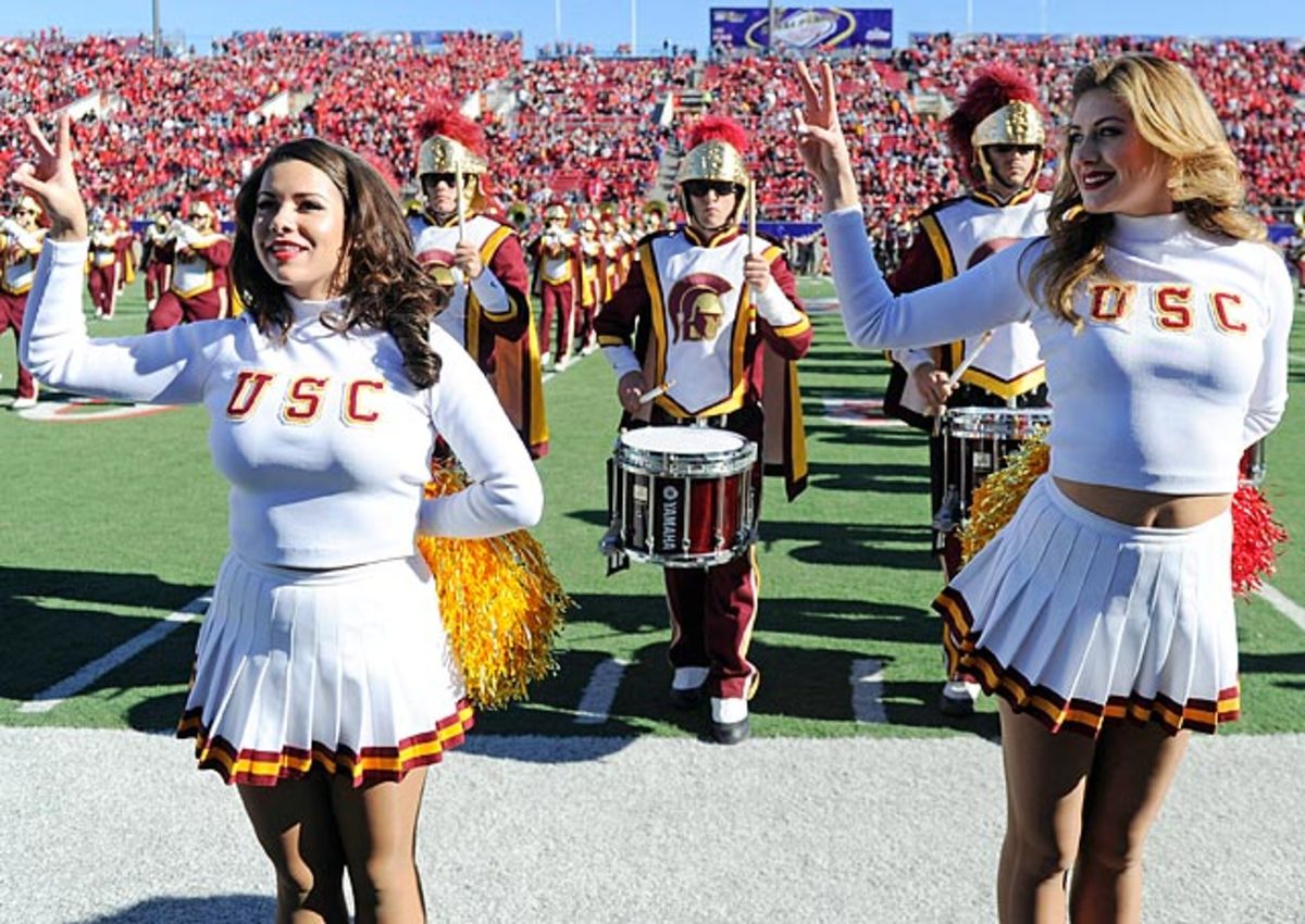 140103163339-las-vegas-bowl-usc-cheerleaders-458780841-single-image-cut.jpg