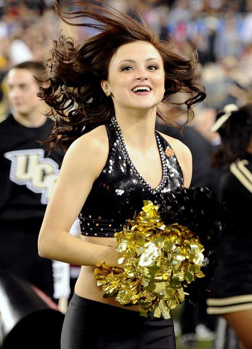 140103163152-fiesta-bowl-ucf-cheerleaders-460072461-single-image-cut.jpg