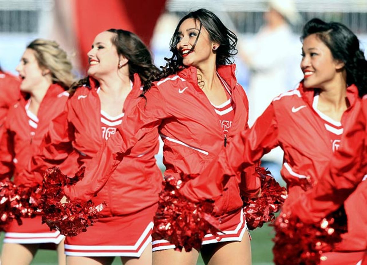 140106120542-bbva-compass-bowl-houston-cheerleaders-icon-25610463-single-image-cut.jpg